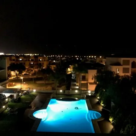 Apartamento Bela Vista - Piscina - Vista Mar - * ヴィラモウラ