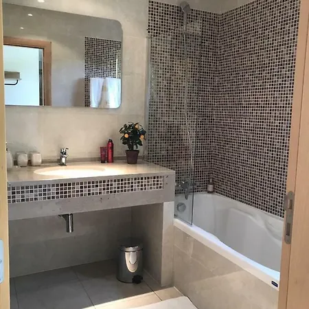 Apartamento Bela Vista - Piscina - Vista Mar - Lägenhet *